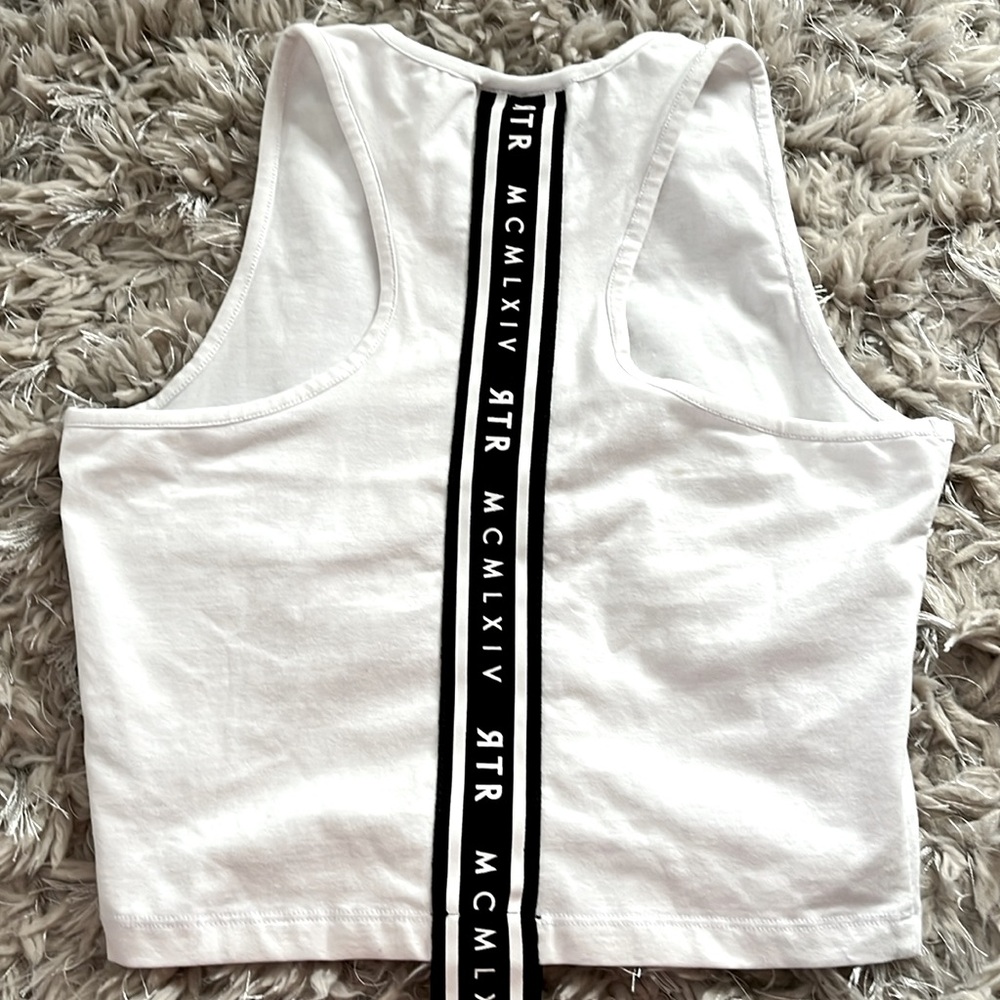 NWOT RTR CROPPED TANK TOP